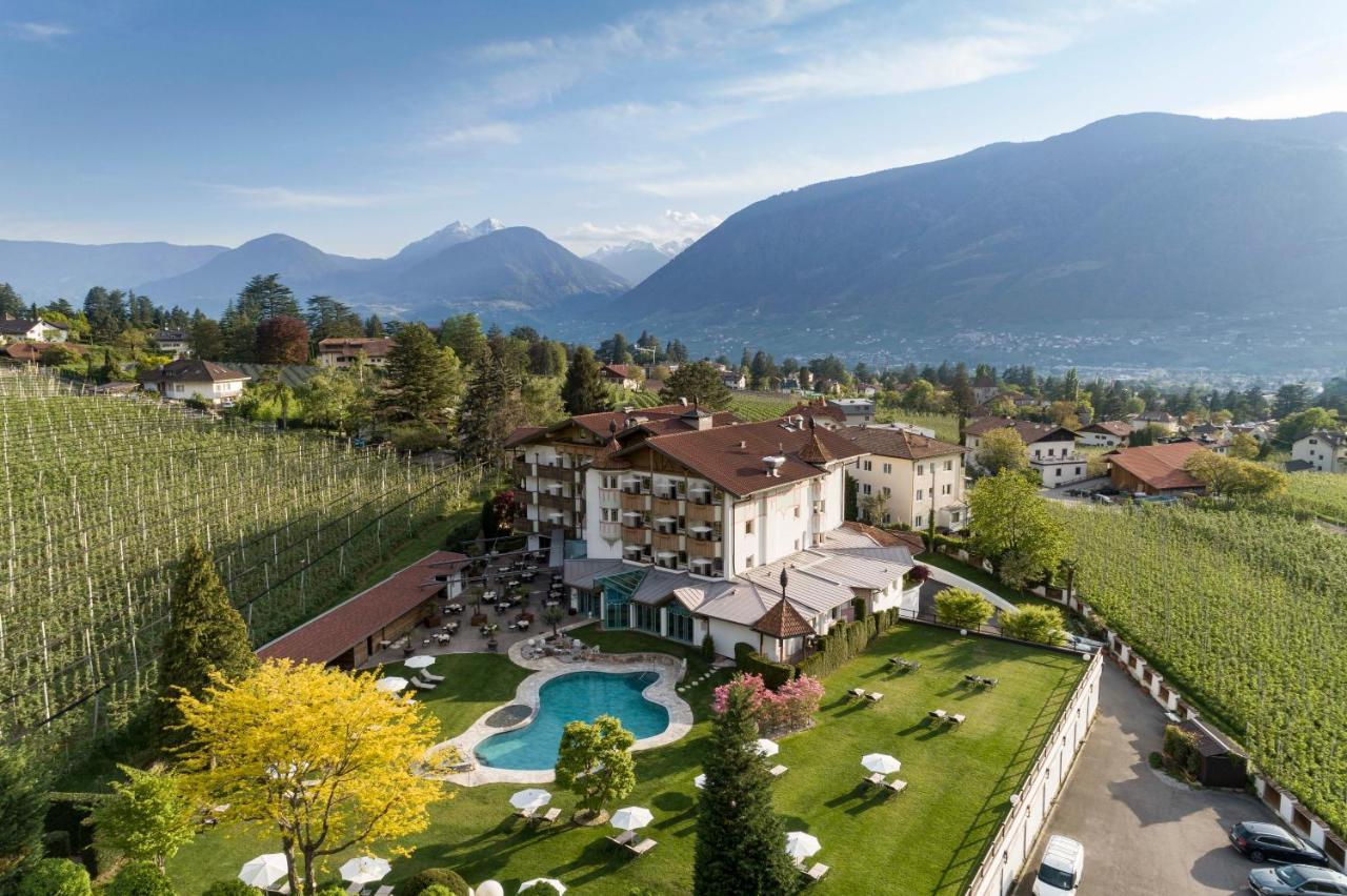 Hotel Burggraeflerhof Merano Exterior foto